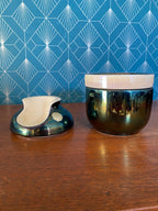 Céramique Française vintage, reflets métalliques irisés. 2 nécessaires de fumeurs, numérotées. Antiquités de France