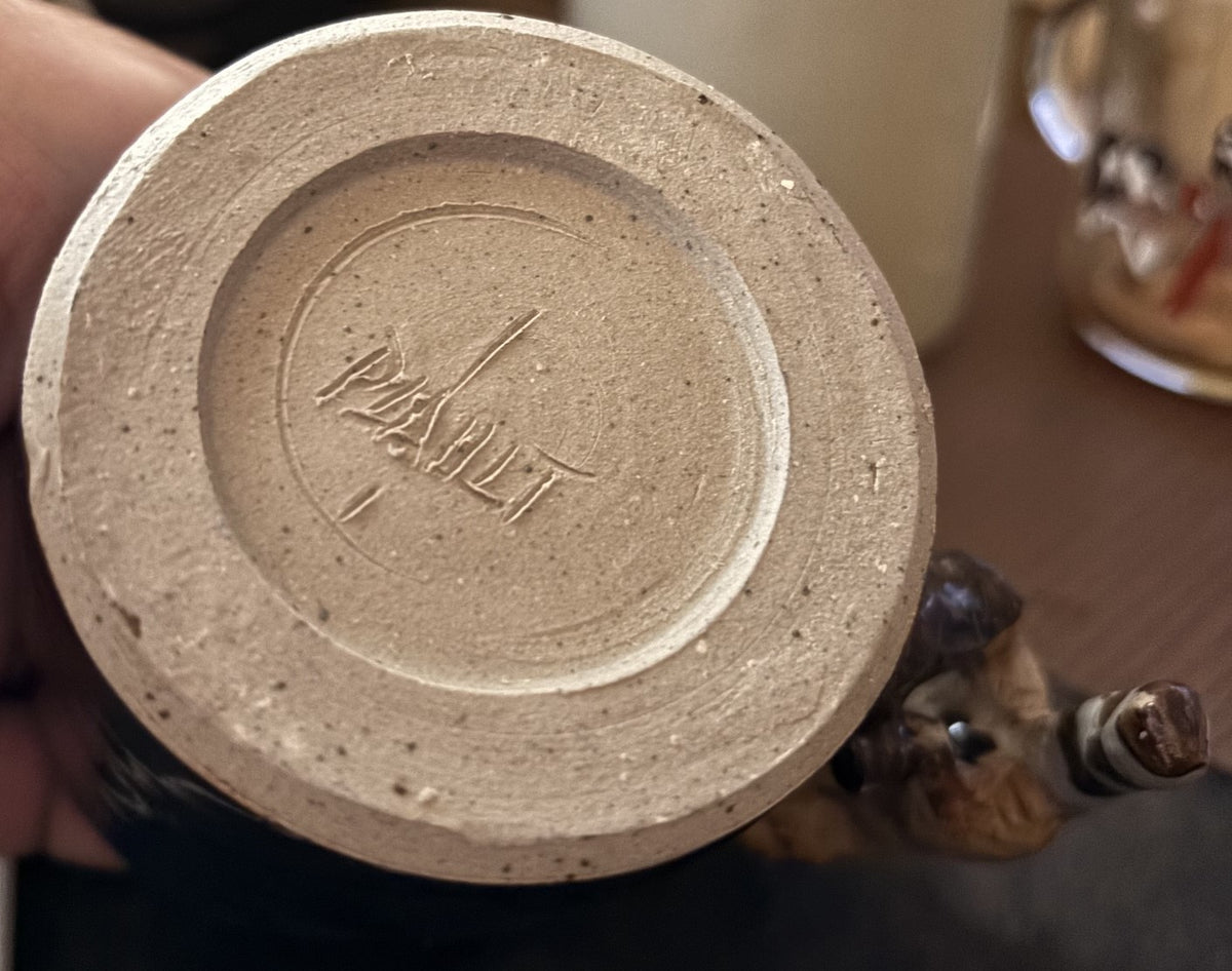 Mugs d'Art en Grès Émaillé – Anses Sculptées Grenouille & Raton Laveur – Pièces Uniques Véronique Plault