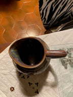 Pichet signé Denbac vintage, signé, numéroté, époque art nouveau. Antiquités de France