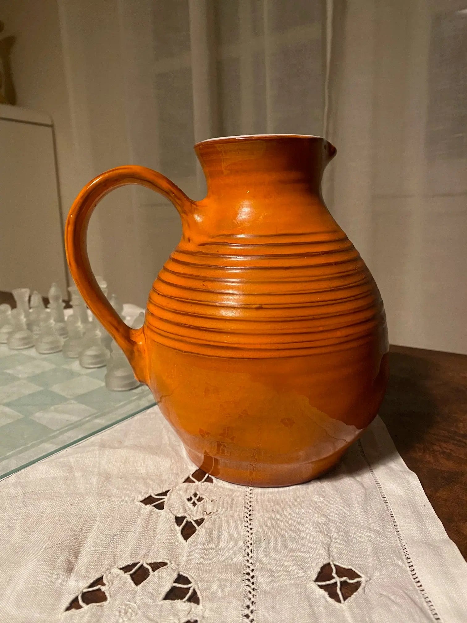 Pichet ancien signé, en céramique émaillée, St Maximin. Milieu XXème. Antiquités de France