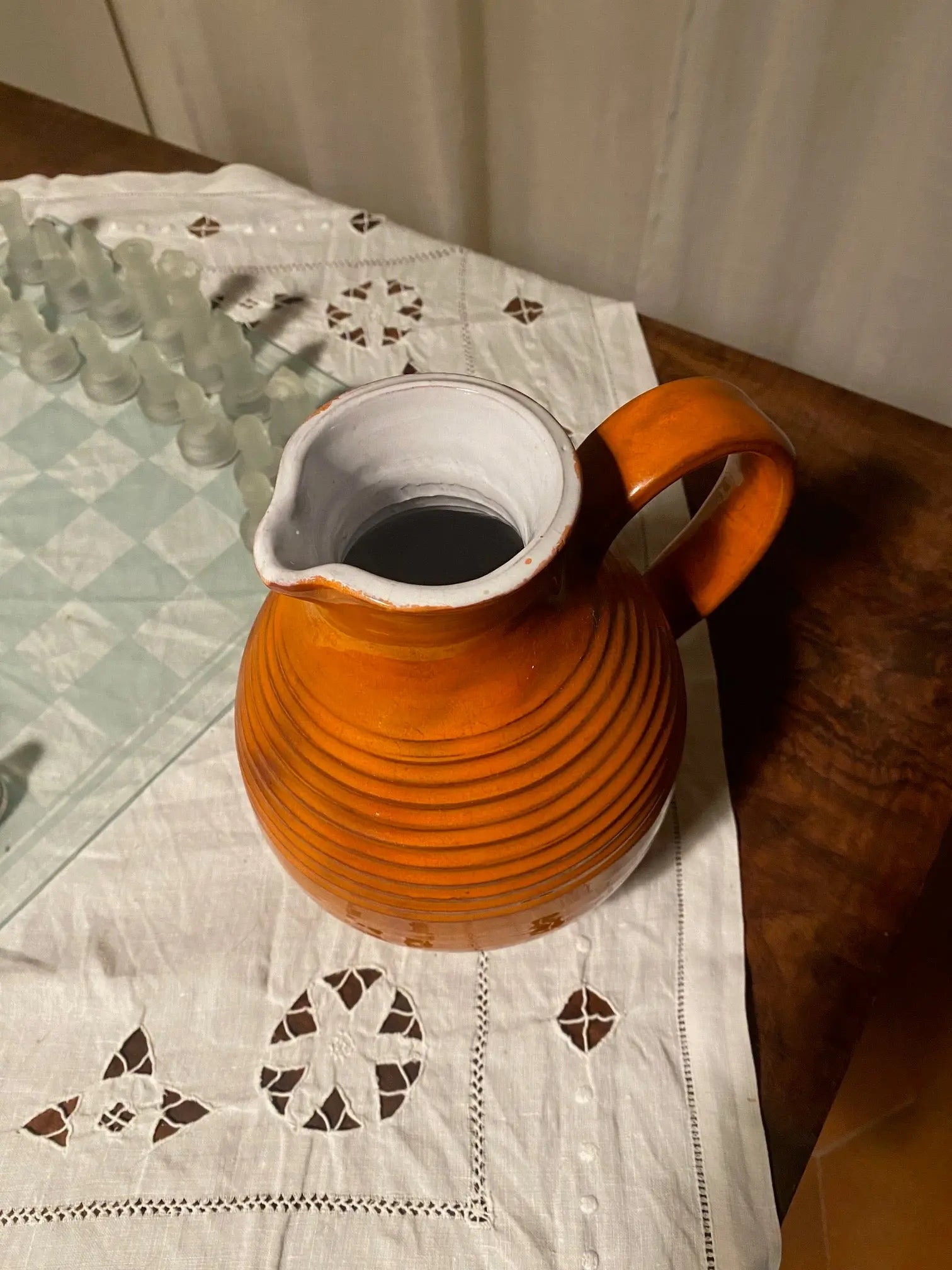 Pichet ancien signé, en céramique émaillée, St Maximin. Milieu XXème. Antiquités de France