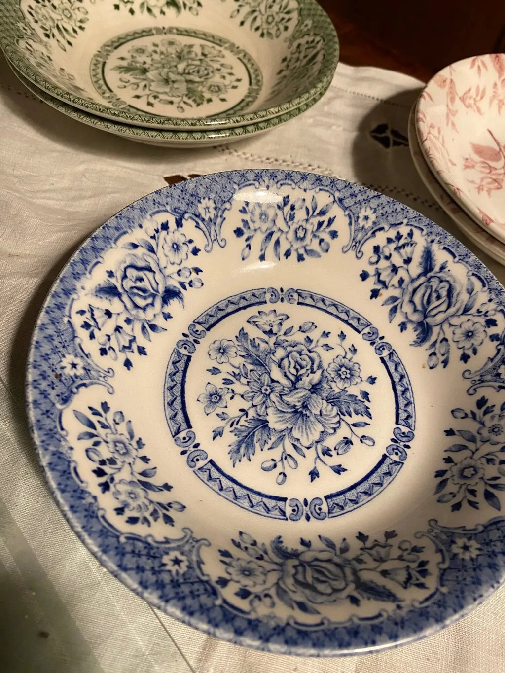 Lot 6 assiettes creuses Iron Stone – vaisselle anglaise XIXème, 3 couleurs-{{shop name}}