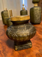 Flacon ancien signé, Ensemble salle de bain, Marcel Franck, verre craquelé. 7 pièces. Antiquités de France