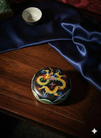 Boîte cloisonnée Chine ancienne Qing XIXe sur socle bois, décor raffiné et fin-{{shop name}}