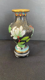 Vase miniature Chinois cloisonné, porcelaine émaillée, et laiton. Vers 1900. Antiquités de France