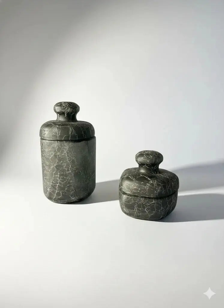Duo de flacons en verre craquelés de la maison Marcel Franck France.-{{shop name}}