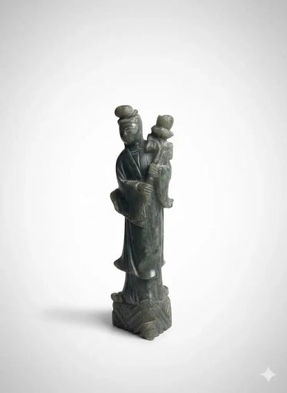 Statuette Chinoise ancienne, sujet en pierre dure verte. Japon, Chine, Asie.-{{shop name}}